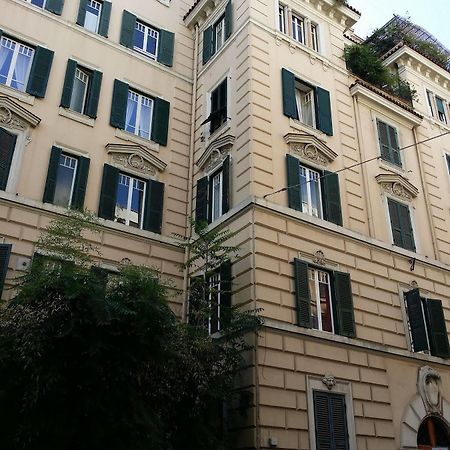 La Breccia A Porta Pia Bed & Breakfast Roma Exterior foto