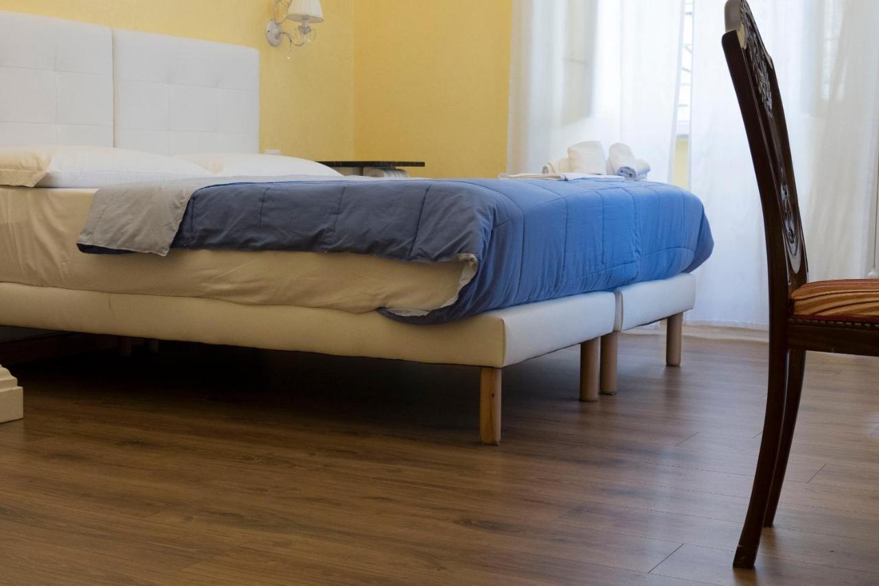 La Breccia A Porta Pia Bed & Breakfast Roma Exterior foto