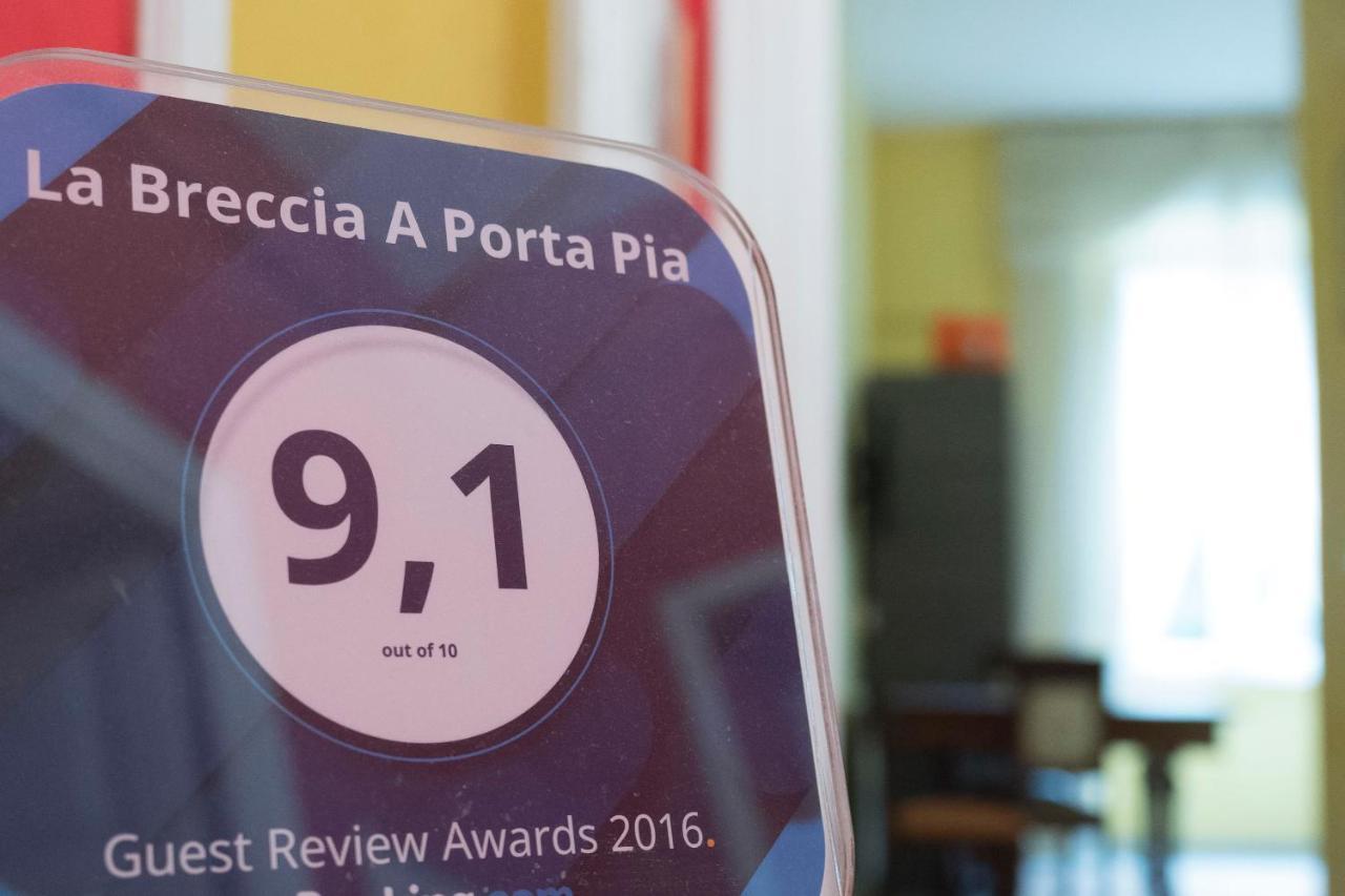 La Breccia A Porta Pia Bed & Breakfast Roma Exterior foto