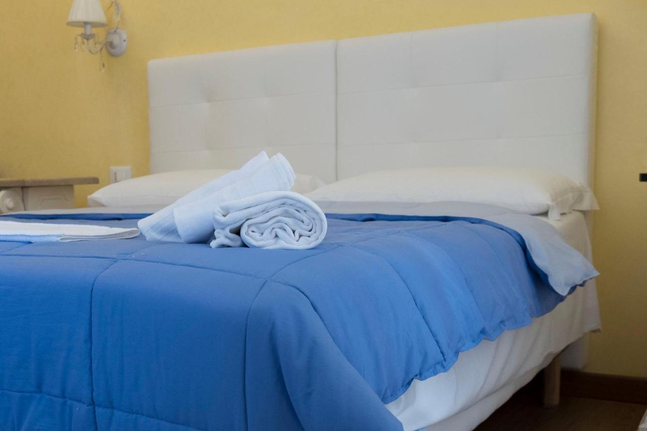 La Breccia A Porta Pia Bed & Breakfast Roma Exterior foto