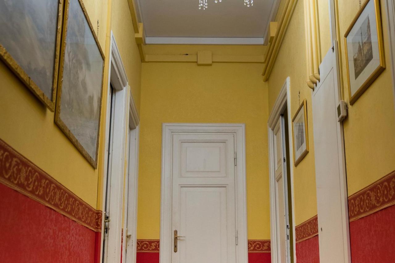 La Breccia A Porta Pia Bed & Breakfast Roma Exterior foto