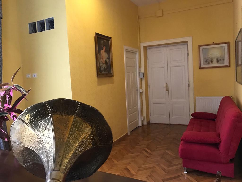 La Breccia A Porta Pia Bed & Breakfast Roma Exterior foto