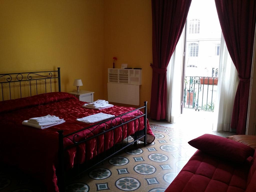 La Breccia A Porta Pia Bed & Breakfast Roma Exterior foto