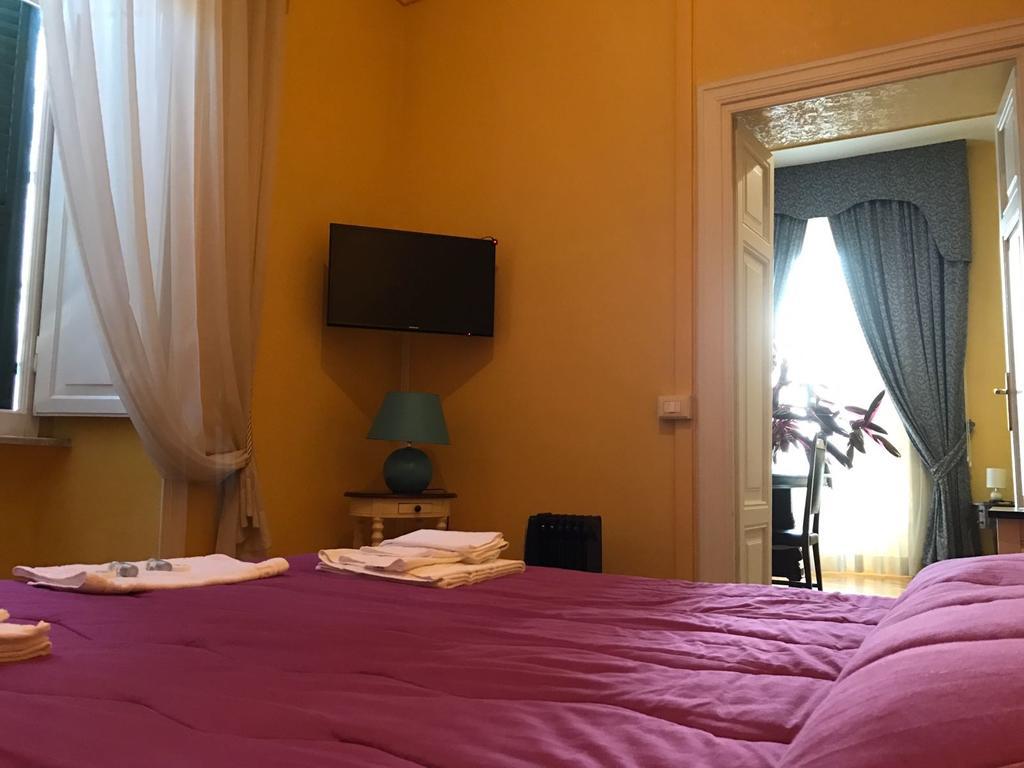La Breccia A Porta Pia Bed & Breakfast Roma Exterior foto